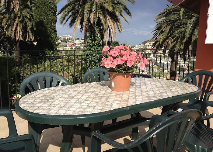 Pensionat Villa Mont Des Oliviers Citra-8055Lt-1805 E 1807
