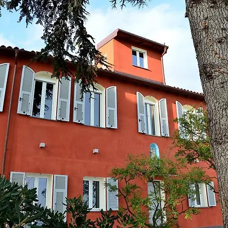 Villa Mont Des Oliviers Citra-8055Lt-1805 E 1807 3* Sanremo