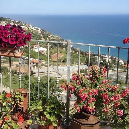 Guest house Villa Mont Des Oliviers Citra-8055Lt-1805 E 1807 3*