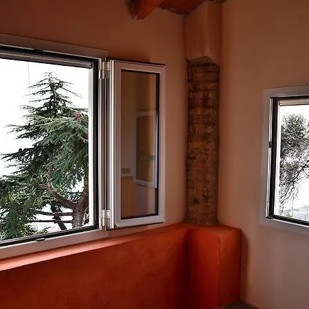 Villa Mont Des Oliviers Citra-8055Lt-1805 E 1807